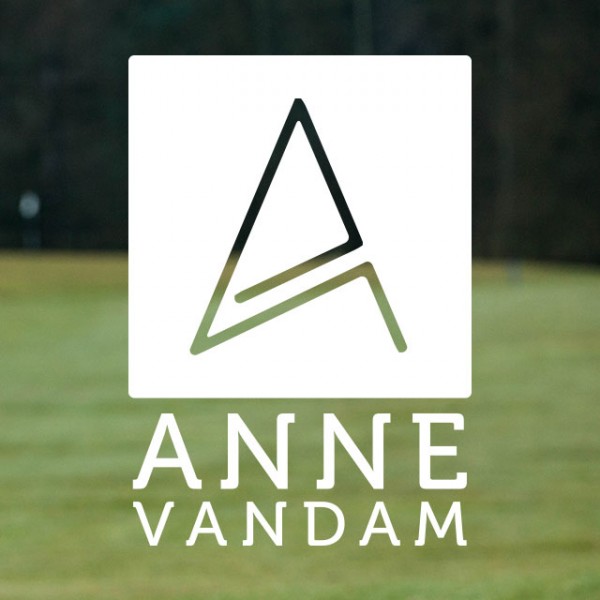 Anne van Dam